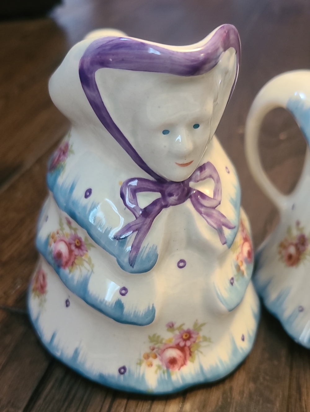 Antique ceramic creamer and sugar bowl set the "Little Old Lady" collection - Picture 2 of 6